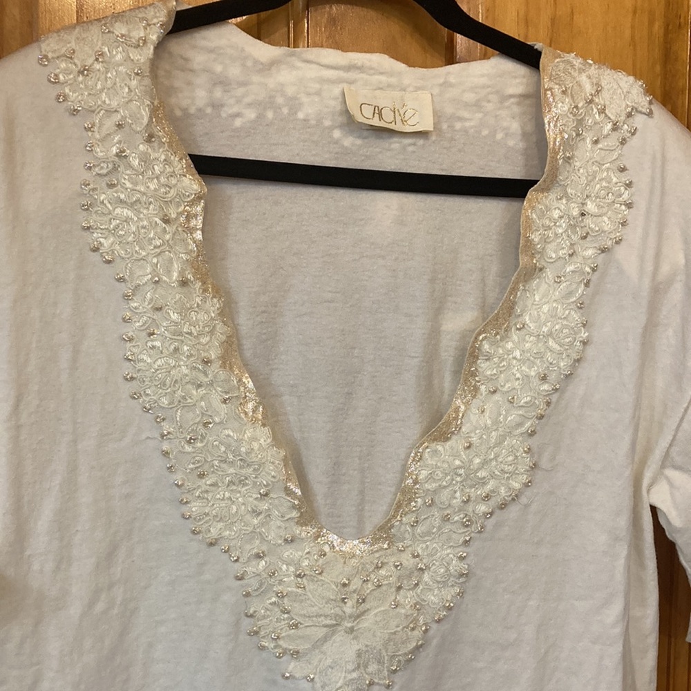 Gorgeous Cache top! - Picture 2 of 2
